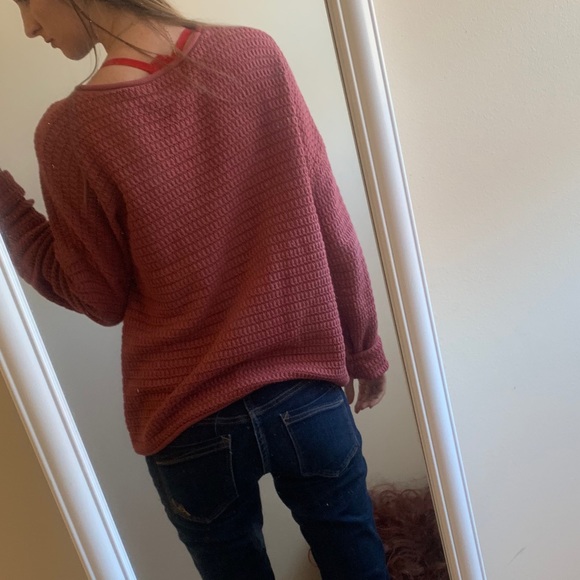 Universal Threads Red Sweater 3/$25 - Picture 9 of 11